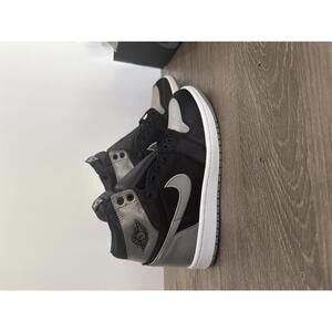 Nike Air Jordan 1 Retro High OG - Black/Silver
